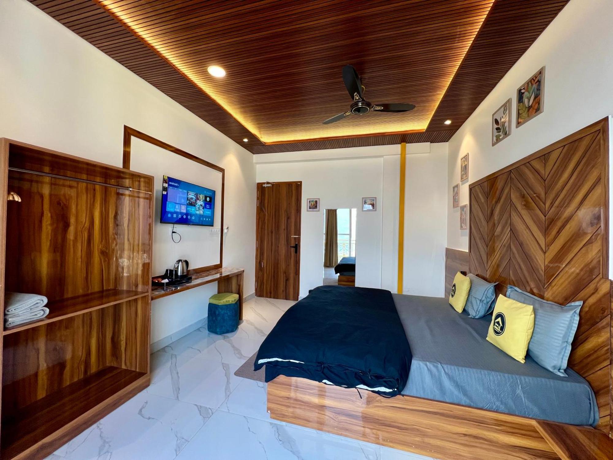 The Hosteller Rishikesh, Upper Tapovan Exterior photo