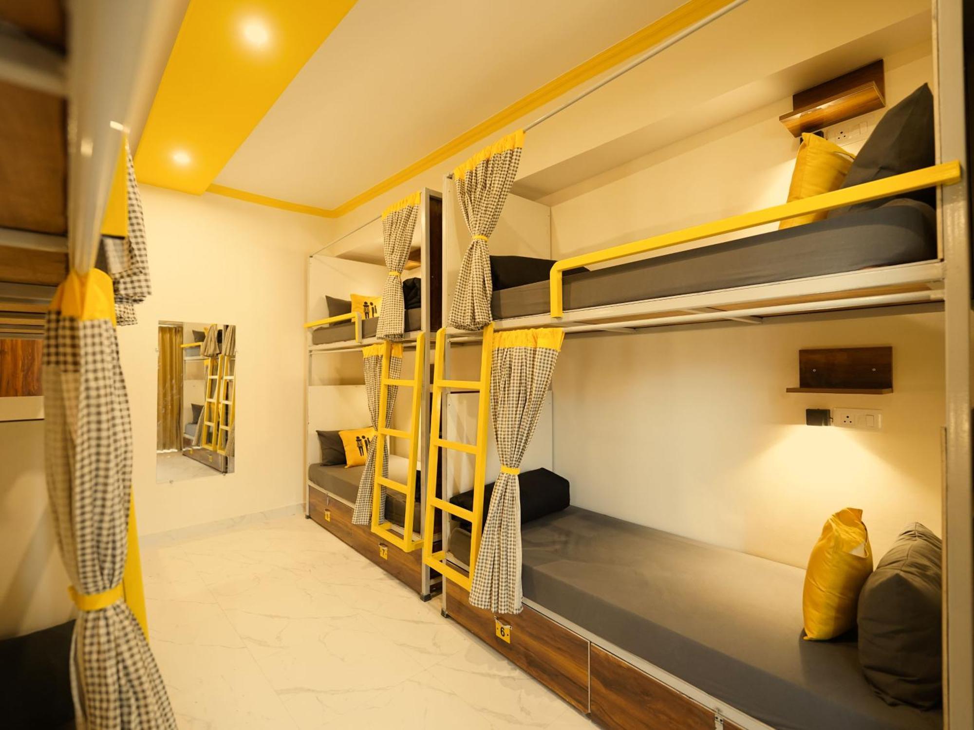 The Hosteller Rishikesh, Upper Tapovan Exterior photo