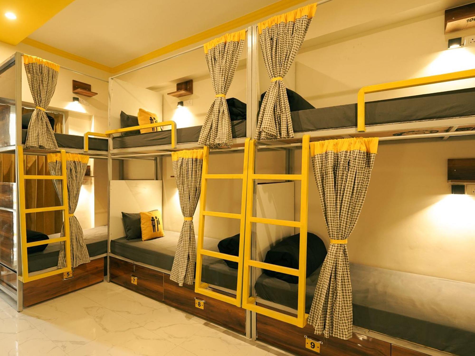 The Hosteller Rishikesh, Upper Tapovan Exterior photo
